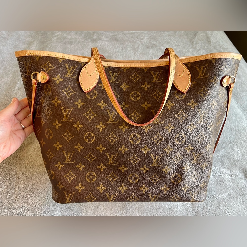 Louis Vuitton Neverfull MM